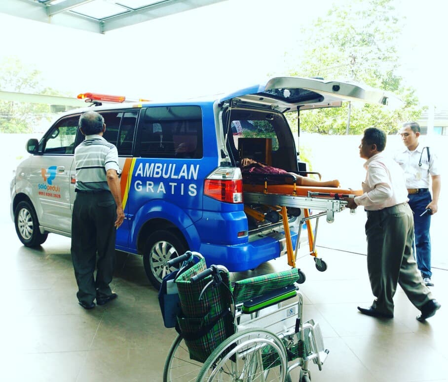 Ambulan Solo Peduli